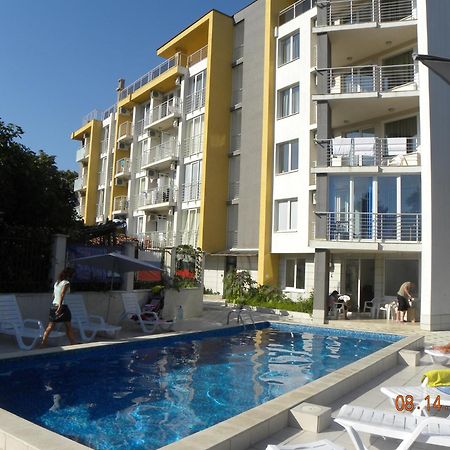 Apartcomplex New Tawn Obzor Extérieur photo